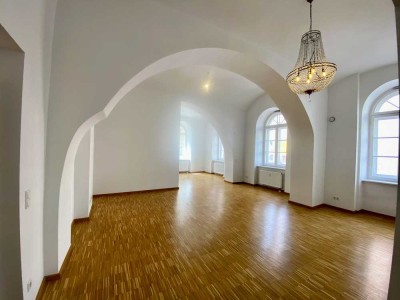 Exklusive Wohnung mit 135 m² in Innenstadtlage