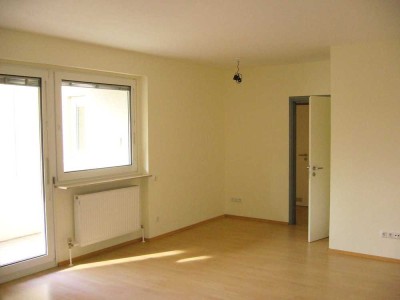 Schöne 2 Zimmerwohnung nach Teilsanierung