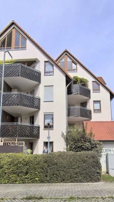 4 Zi Maisonette in SHA mit Balkon, TG und EBK ! Sofort Bezug