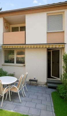 5-Zimmer Reihenmittelhaus mit Garten, Terrasse und zwei Balkonen