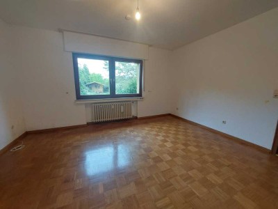 4-Zimmer-Wohnung mit Balkon in Overath