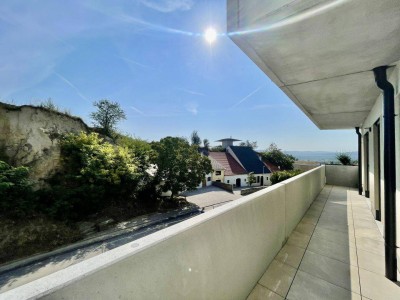 Neubau Erstbezug Gemütliche Drei Zimmer Wohnung mit Balkon und Terrasse