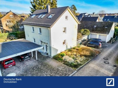 Exklusives Zweifamilienhaus in Oerlinghausen – Modernes Wohnen mit