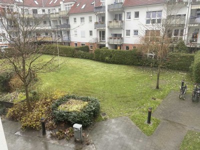 Exklusive, gepflegte 2-Zimmer-Wohnung mit Balkon und Einbauküche in Eidelstedt, Hamburg