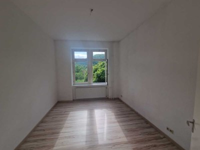 Helle, freundliche 2-Zimmer-Wohnung / Nur mit WBS!!