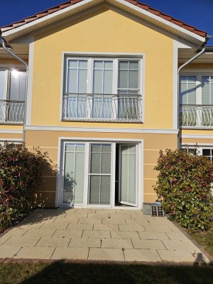 Stilvolle 2-Zimmer-Maisonette-Wohnung mit gehobener Innenausstattung mit Einbauküche in Karlshagen