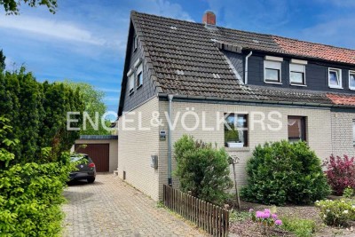 DOPPELHAUSHÄLFTE IN BELIEBTER DREI LINDEN SIEDLUNG