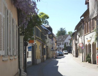 Wohn- und Geschäftshaus zum Ausbau im Zentrum von Deidesheim