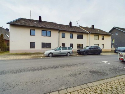 3 Zweifamilienhäuser mit 6 freien Wohnungen und 4.636 qm Grundstück