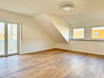 Großzügige 3-Zimmer-Dachgeschosswohnung mit Balkon in zentraler Lage von Bayreuth