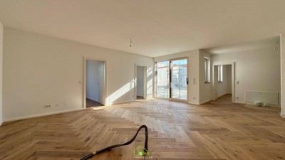 Aussichtslage Top 1: Ideal für Familien - komfortable 4 Zimmer Eigentumswohnung mit ca. 52m² Terrasse