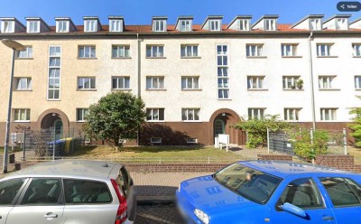 Erfurt-Mitte 2-ZKB schön geschnittene Dachgeschosswohnung