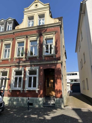 Frisch renovierte Altbau 3 Zimmer Wohnung im Herzen von Paderborn