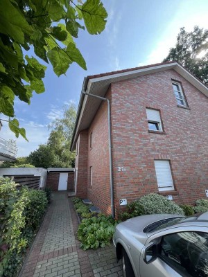 Freundliche 2-Zimmer-Wohnung mit Balkon und Einbauküche in Nordhorn