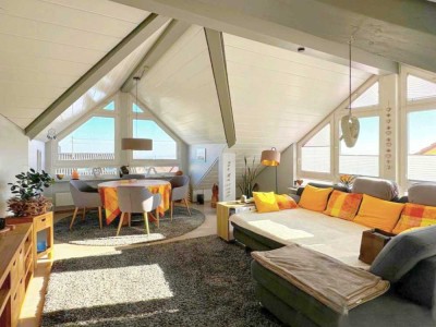 Exklusive Maisonette-Wohnung mit Garage und 2 Balkonen direkt am Waldrand