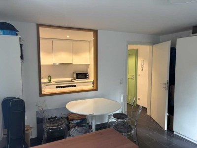 2-Zimmer Souterrain-Wohnung mit Gartenmitbenutzung in München-Harlaching