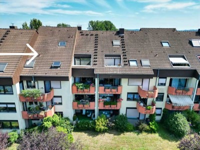 Stilvoll Wohnen über den Dächern - 4 Zimmer ETW in KA-Waldstadt!