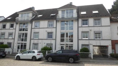 Stilvolle 2-Zimmer-Wohnung mit Terrasse und EBK in Kiel