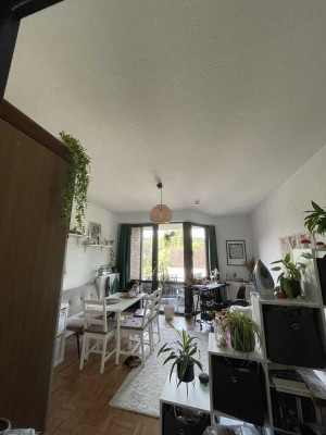 Exklusive 1-Zimmer-Wohnung mit Balkon und EBK in Bielefeld