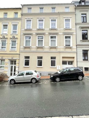 schöne renovierte 3-Raum Wohnung mit Balkon