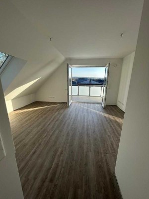 Gemütliches Wohnen im Neubau mit großem Balkon!