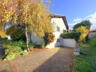 Wölfersheim-Melbach: Moderner Bungalow mit Charme – stilvoll, hell und ruhig gelegen!