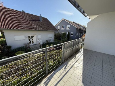2-Zimmer-Wohnung mit Balkon, Einbauküche & Tiefgaragenstellplatz