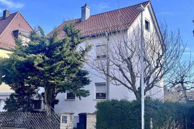 Freistehendes Einfamilienhaus in zentraler Lage von Korntal