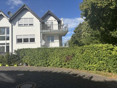 Schöne helle 3 ZKB Wohnung mit Balkon in ruhiger Lage in Hünfelden-Dauborn