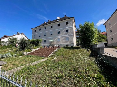 Schöne 4 ZKB mit Garage und Gartenanteil