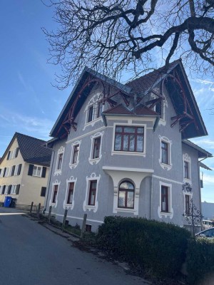 Wunderschöne Dachgeschoss Wohnung in Simmerberg; 4 Zimmer; große Dachterasse