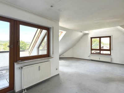 Kompakt und Hell - DG-Wohnung in Unteraichen!