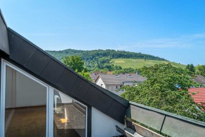 Attraktive 2-Zimmer-Dachgeschosswohnung mit Dachterrasse