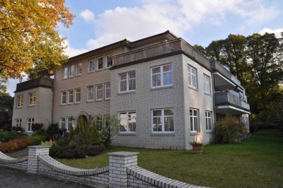 Sehr schöne 3-Zi-EG-Wohnung mit EBK, Terrasse und Stellplatz in Bungerhof