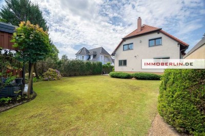 IMMOBERLIN.DE - Traumhaus mit Südterrasse, Garten, Sauna und Loggia in vorzüglicher Lage nahe Falken