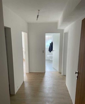 2 Zimmer Wohnung mit Terrasse in Urmitz