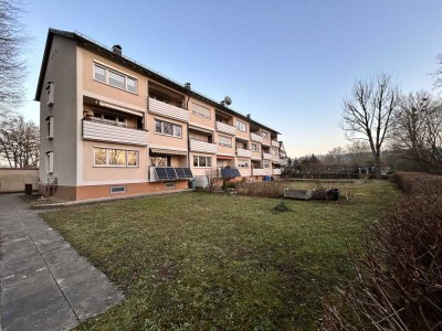 Freundliche und modernisierte 3,5-Zimmer-Erdgeschosswohnung mit zwei Balkonen und Neckarblick