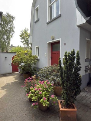 Altbauwohnung mit besonderem Charme