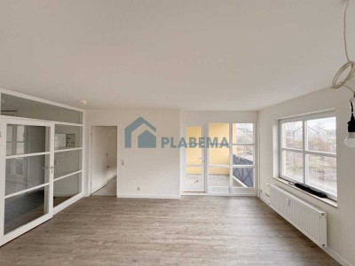 Beliebte Wohngegend! Frisch renovierte 2 Zimmer mit Balkon & neuwertiger Einbauküche