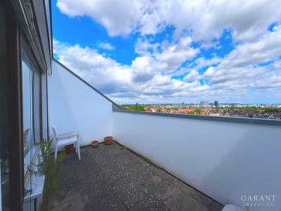 3 Zimmer-DG-Wohnung mit zwei Balkonen und traumhafter Aussicht!