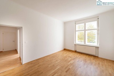 NEU SANIERTE Altbauwohnung mit Überdachter Terrasse