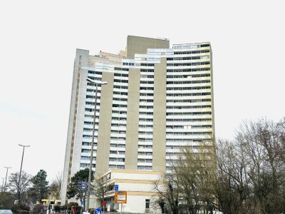 Vermietetes 1 Zimmer Appartment mit Balkon, Aufzug im Langen Johann in Erlangen