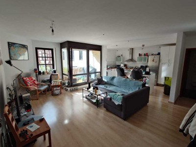 Helle 3-Zimmer Wohnung mit Balkon in Altstadt Leonberg