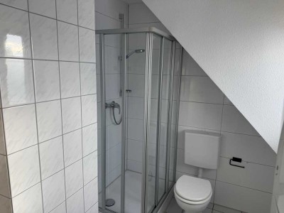 Geschmackvolle 2,5-Zimmer-Wohnung mit Balkon in Köln Rodenkirchen