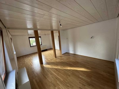 Helle 3,5-Zimmer Wohnung in Leonberg mit 91 m²