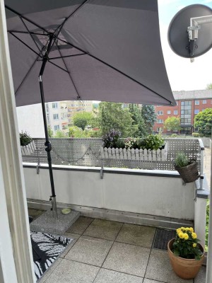Frisch renovierte 3-Zimmer-Wohnung mit Balkon und EBK in Burgdorf