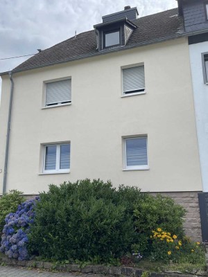Ansprechende 3-Zimmer-Wohnung mit gehobener Innenausstattung mit EBK in Hermeskeil