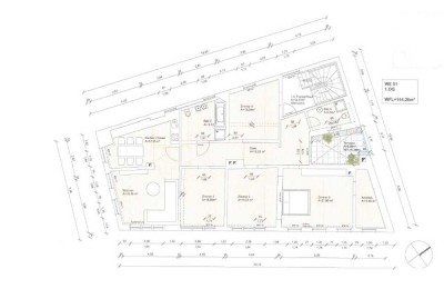 Schöne und neuwertige 5-Raum-Wohnung mit gehobener Innenausstattung und Balkon in Apolda