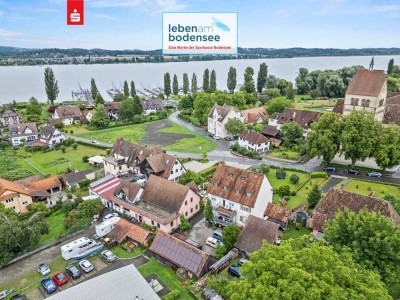 Tradition trifft Gegenwart: Dachgeschosswohnung mit historischem Flair