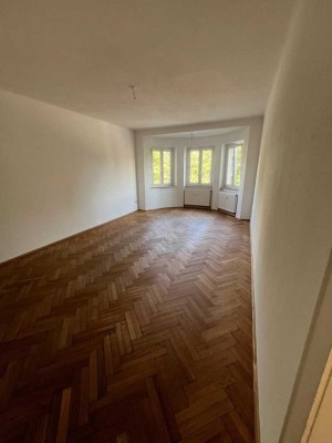 Viel Platz für die ganze Familie - 1.OG - Wanne und Dusche - Balkon